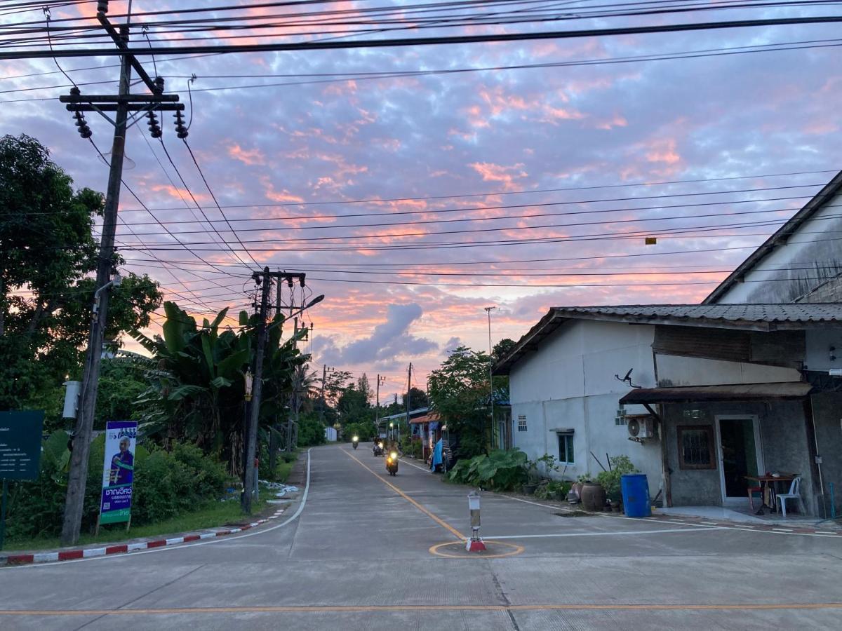 ヤオノイ島 Connexionホステル エクステリア 写真