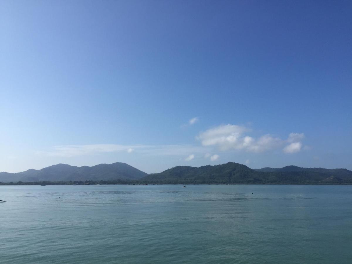 ヤオノイ島 Connexionホステル エクステリア 写真